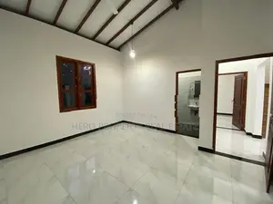 HAS205 - Modern Luxury Quality House for Sale in Piliyandala