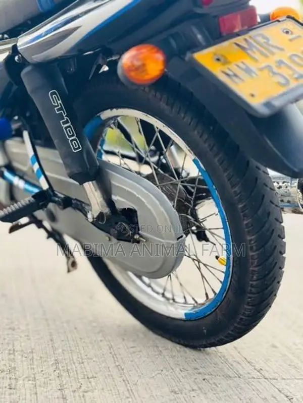 Bajaj CT100 2006