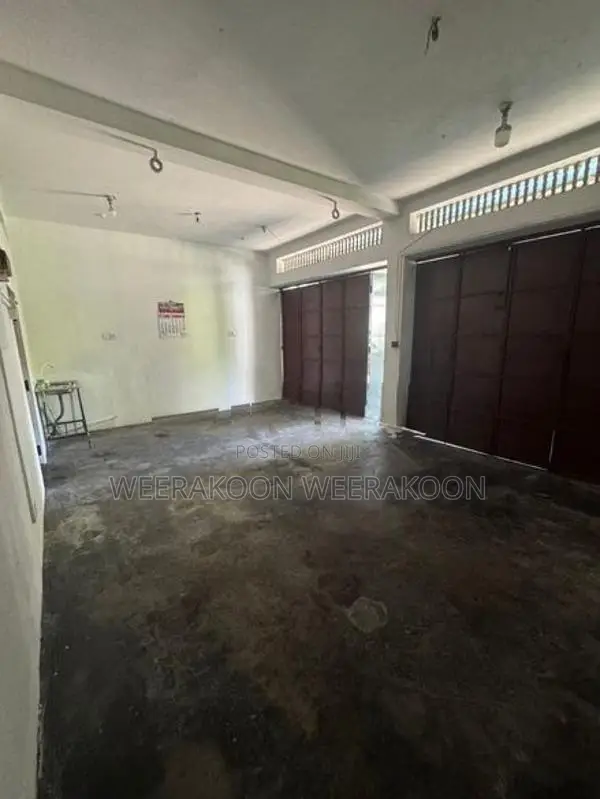 Commercial Building (Ground floor) for Rent in Kiribathgoda