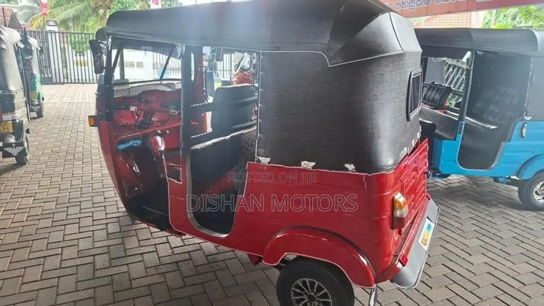 Bajaj RE 2 Stroke 2006