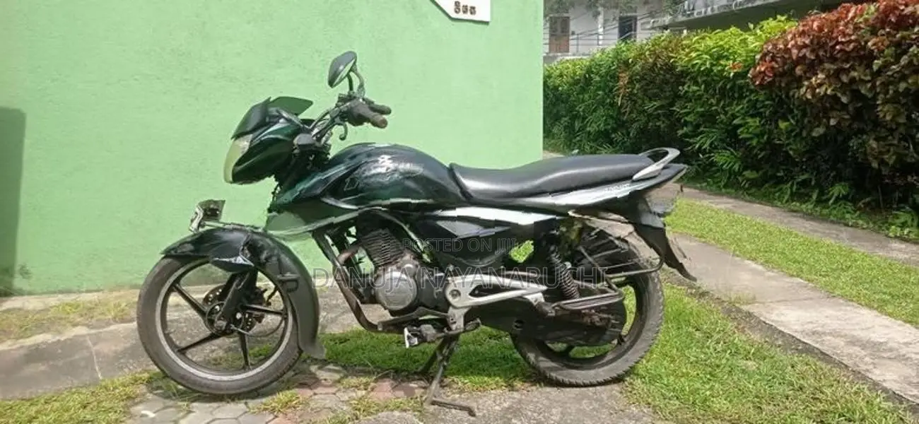Bajaj XCD 135 2010
