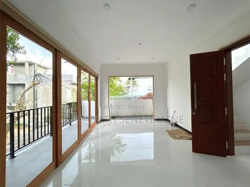 Brand-New Solid House for Sale in Boralesgamuwa - Within 500 meters To