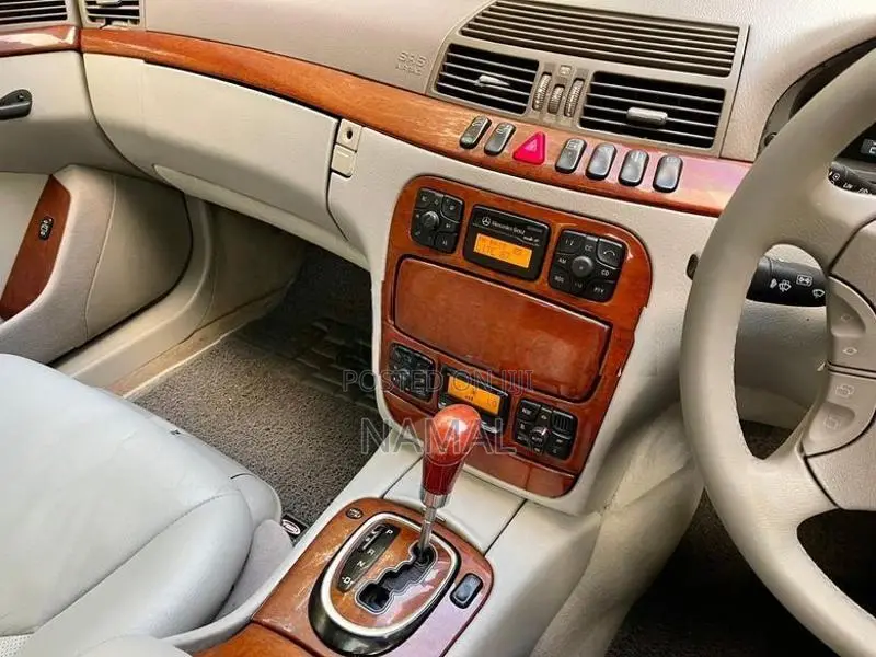 Mercedes Benz S320 2003