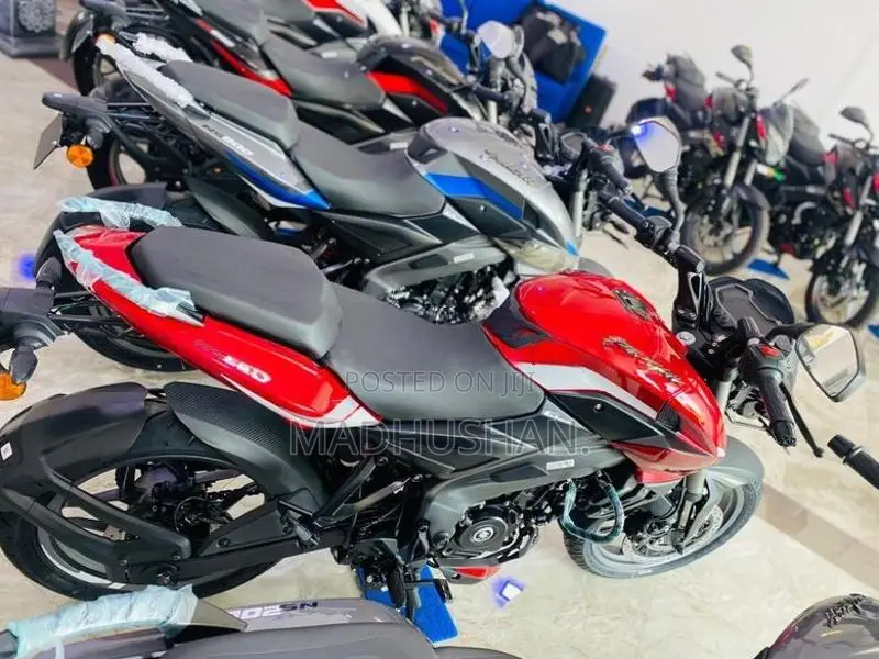 Bajaj Pulsar NS200 2026