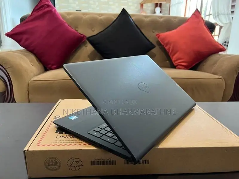 i3 12gen Dell laptop