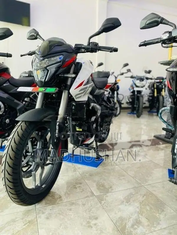 Bajaj Pulsar NS200 2026