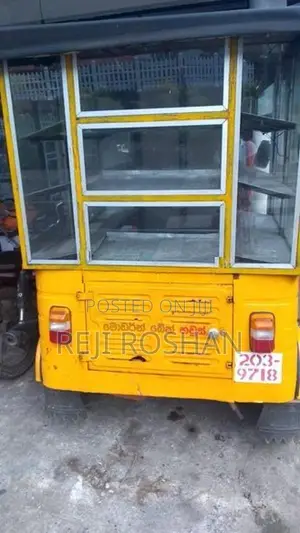 Bajaj RE 1997