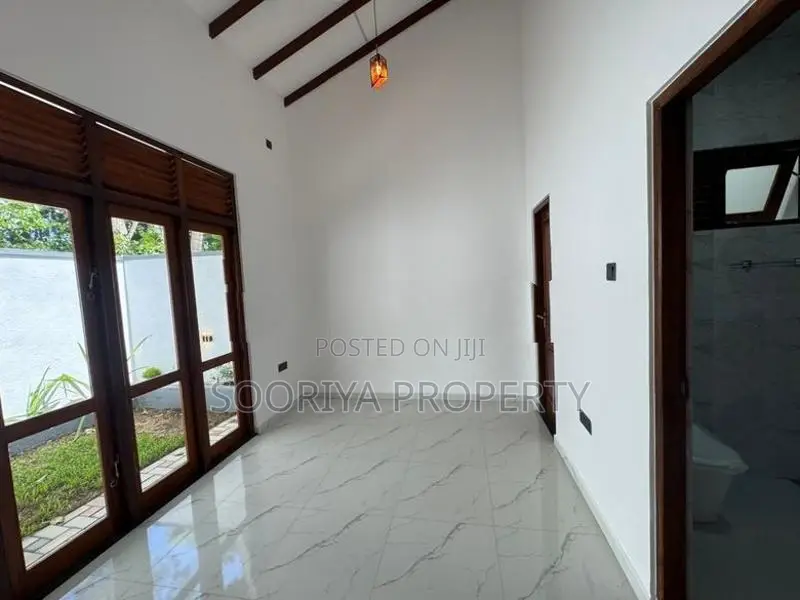 Brand New Luxury House for Sale in Piliyandala
