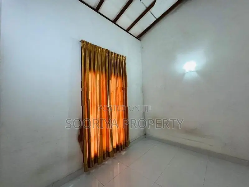Architectural Designed Newly Build House for Sale in Piliyandala Halpi