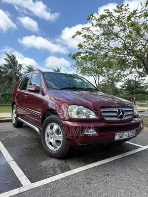 Mercedes Benz ML320 W163 SUV 2001