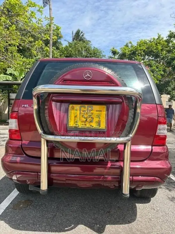 Mercedes Benz ML320 W163 SUV 2001