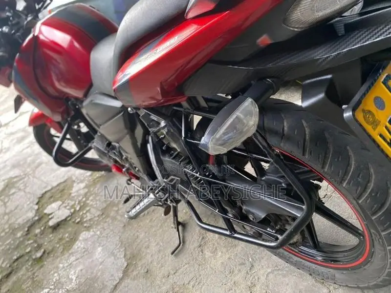 TVS Apache RTR 160 2017