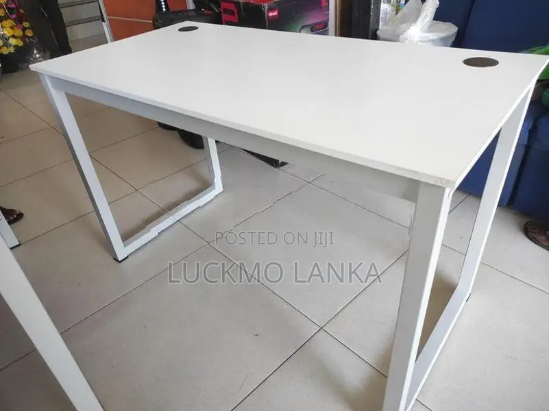 New 4x2 Size Computer Table (S19)