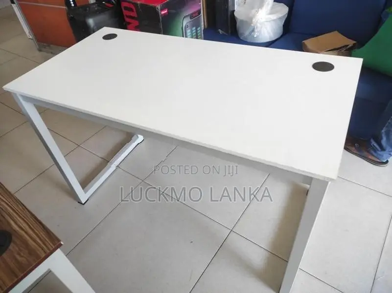 New 4x2 Size Computer Table (S19)