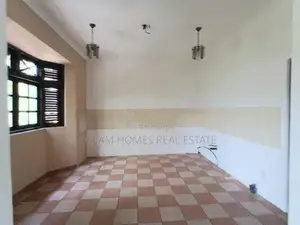 Spacious 3-Storey House for Rent Battaramulla