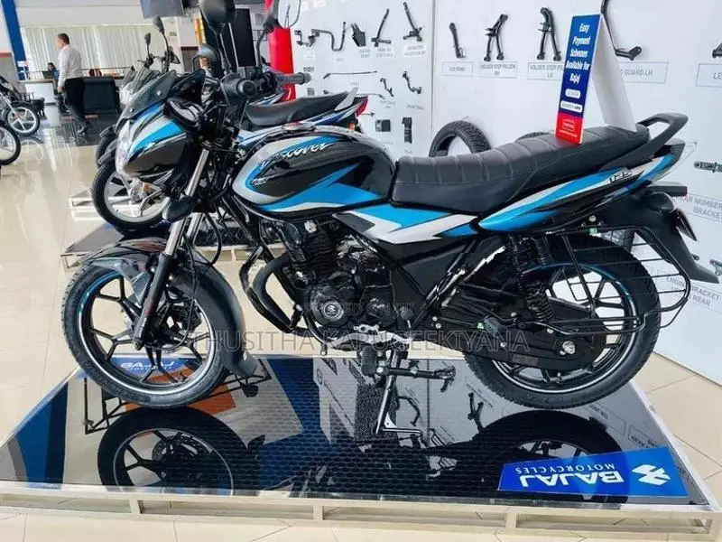 Bajaj Discover 125 135 2026