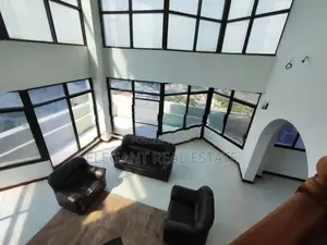 Royal Park - 05 Bedroom Penthouse for Rent in Rajagiriya (A5778)