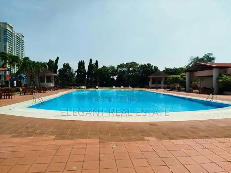 Royal Park - 05 Bedroom Penthouse for Rent in Rajagiriya (A5778)