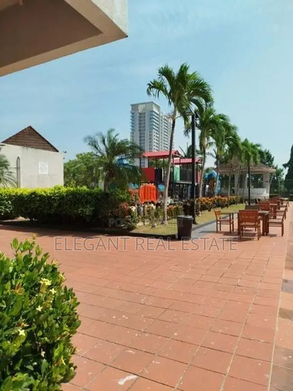 Royal Park - 05 Bedroom Penthouse for Rent in Rajagiriya (A5778)