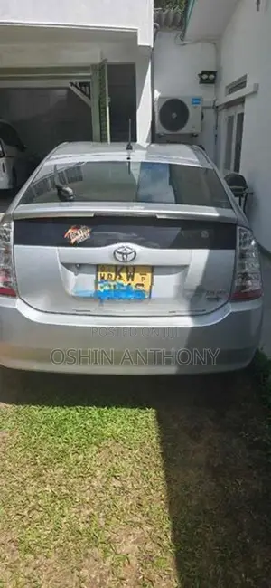 Toyota Prius 2011