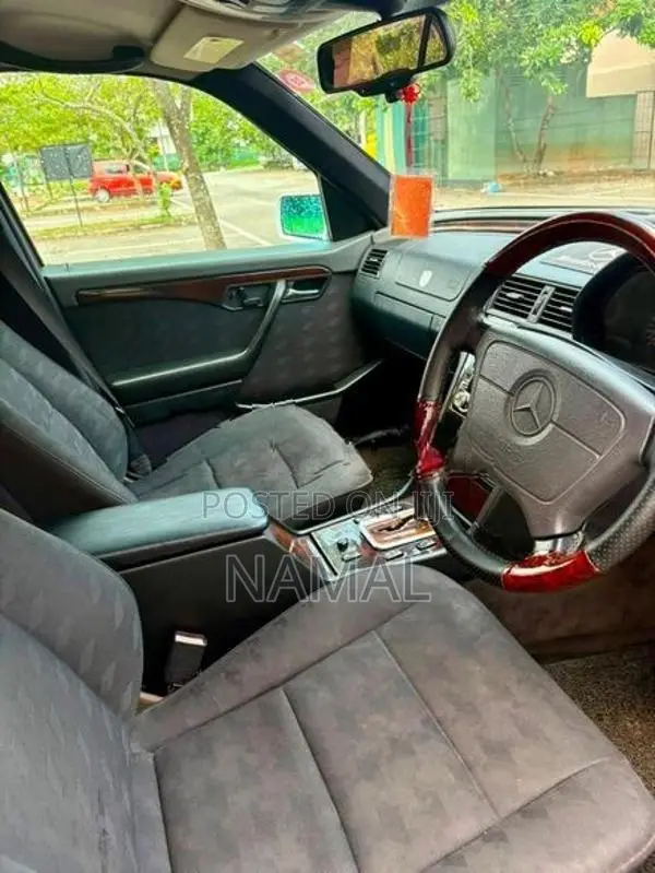 Mercedes Benz C200 1997