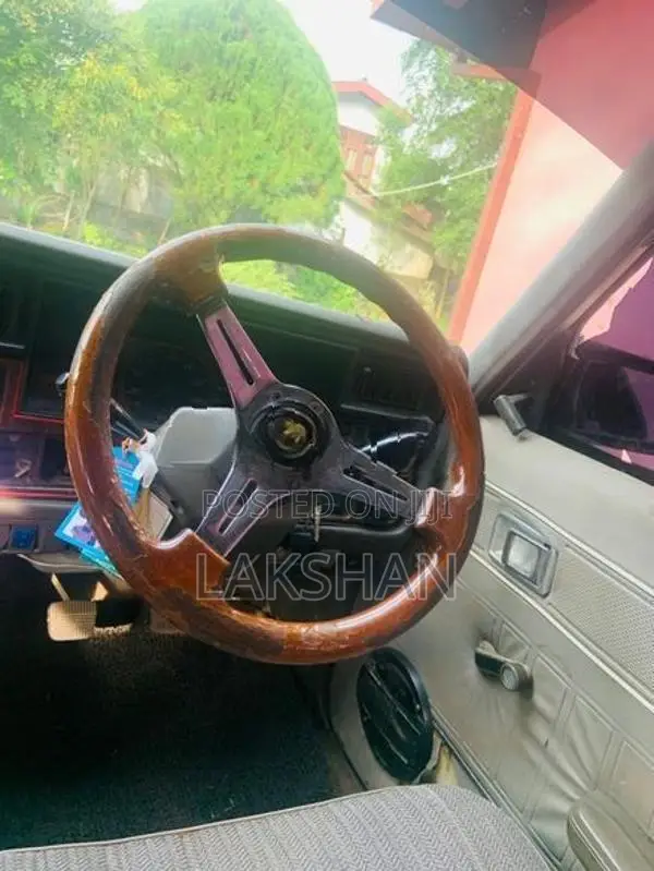Toyota Crown 1983