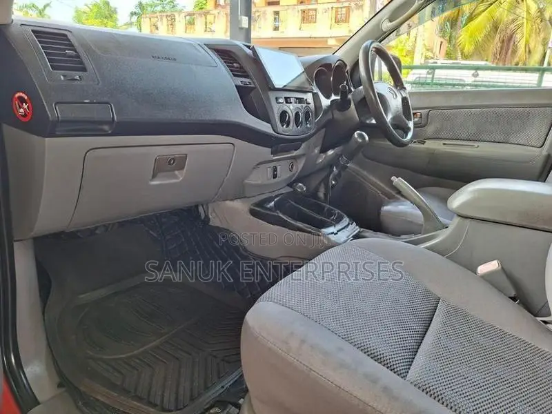 Toyota Hilux Double Cab 2010