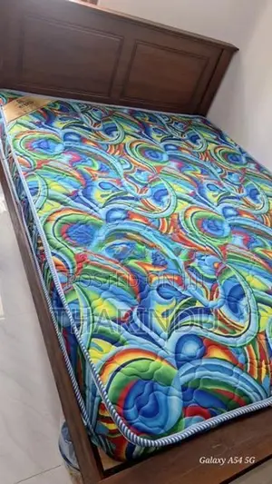 6 x 5 Teak Bed with Arpico Hybrid Mattress