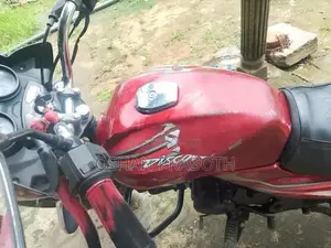 Bajaj Discover 2011