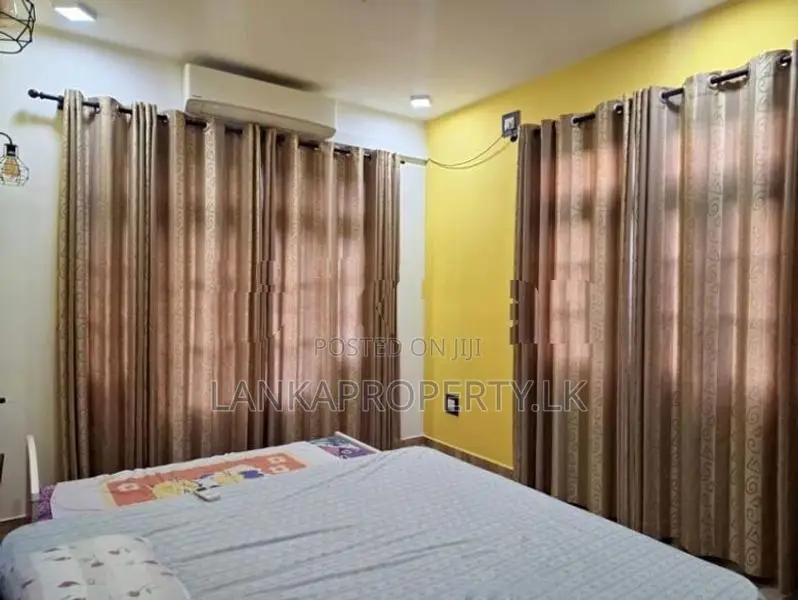 Fully completed house for sale in National Housing Scheme – Kiribathgo