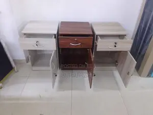 Bed Side Cupborad