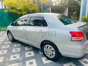 Toyota Belta 2009