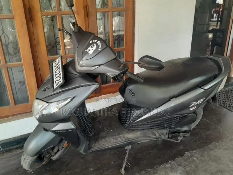 Honda Dio 2018