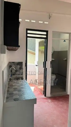 Room for Rent in Boralesgamuwa