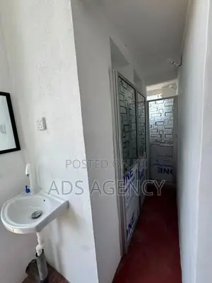 Room for Rent in Boralesgamuwa