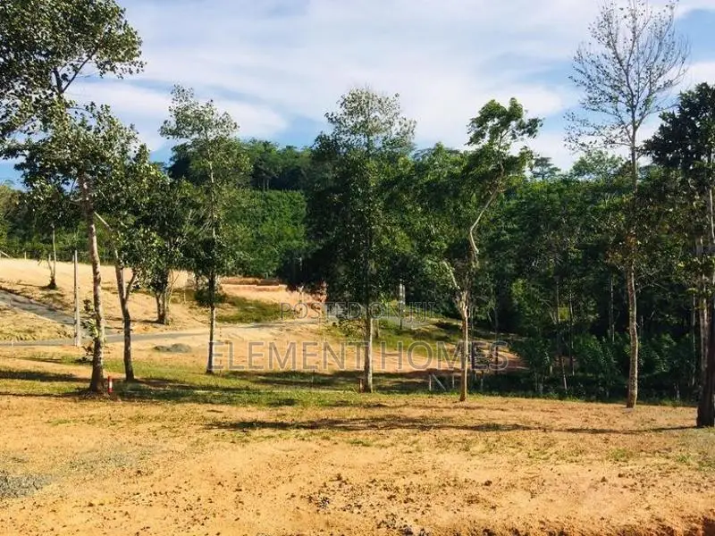 ගාල්ල – ඉමදුව අධිවේගී පිවිසුම අසල ඉඩම් කොටස්