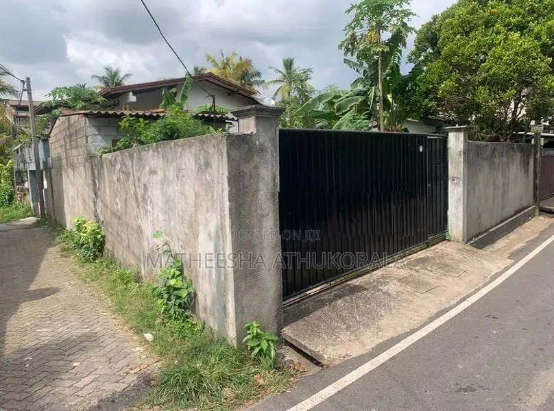 රාජගිරියට 3Km නුදුරින් නිස්කලංක පරිසරයක ඇති පර්චස් 6.15 ඉඩම