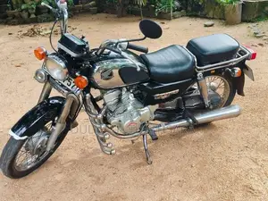Honda CD 125 2015