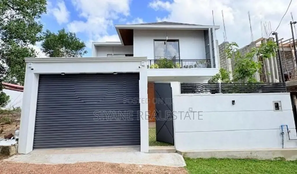 Brand New House for Sale in Athurugiriya