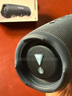 JBL Charge 5