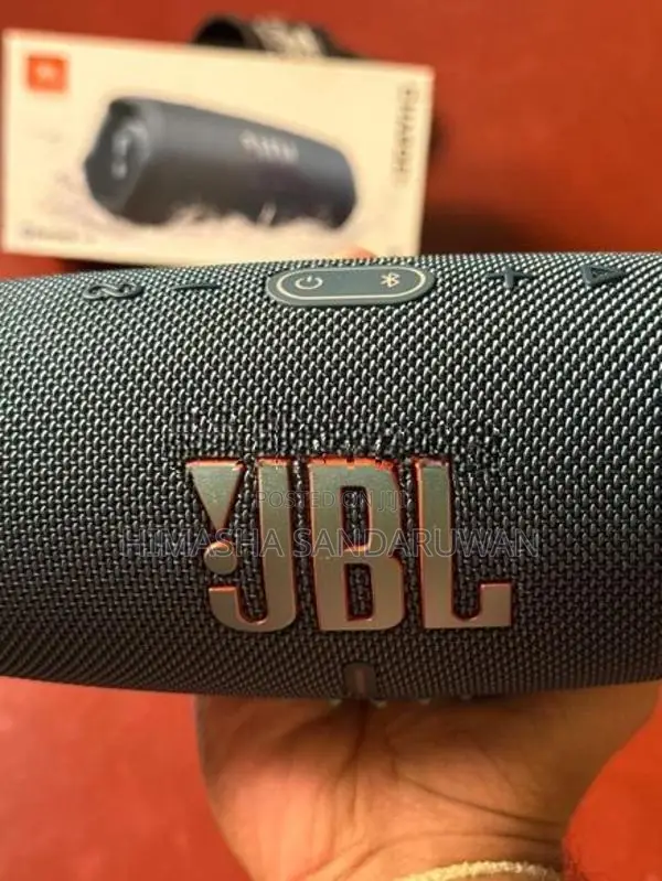 JBL Charge 5