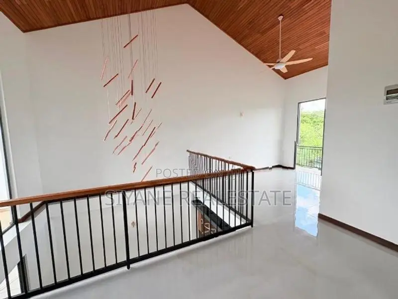 Brand New House for Sale in Athurugiriya