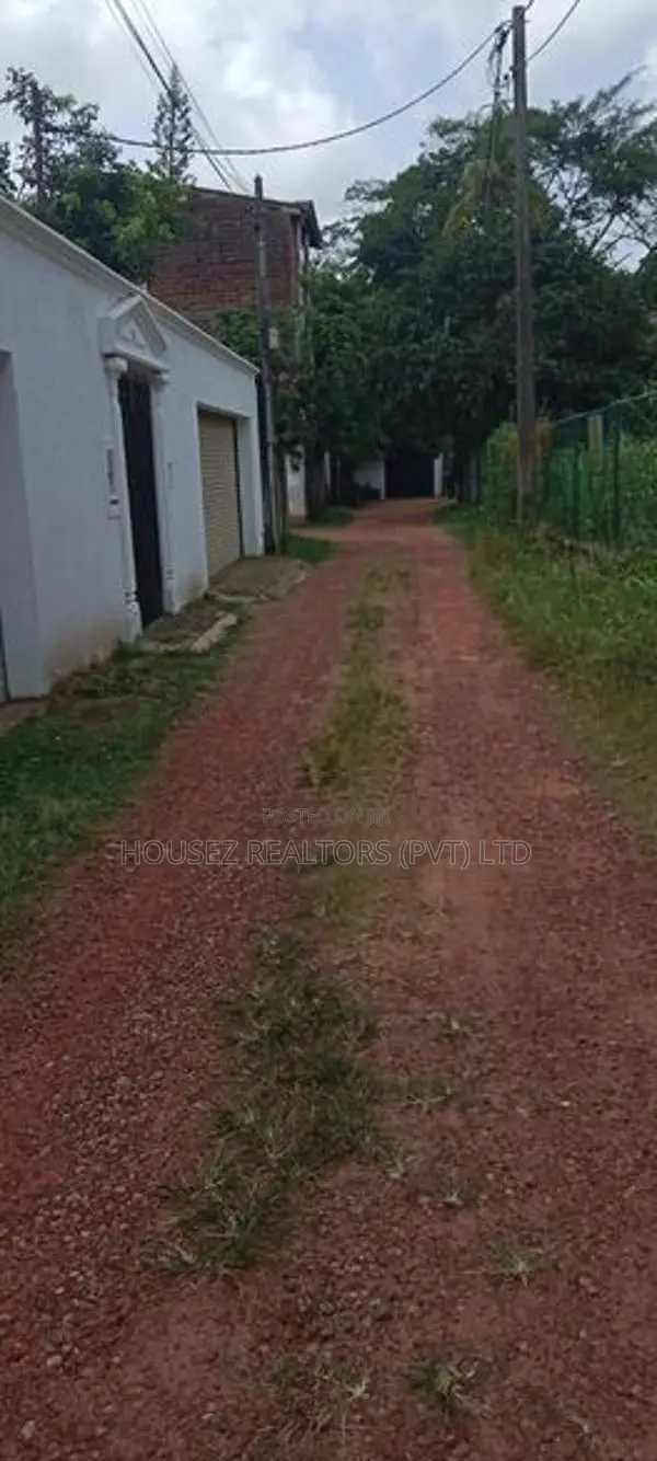 Prime Commercial Land for Sale in Maharagama – Main Road Frontage