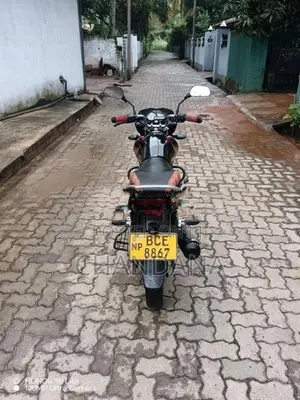 Bajaj Discover 2015