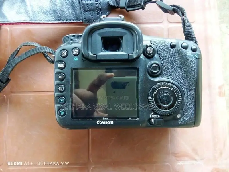 Canon EOS 7D Camera