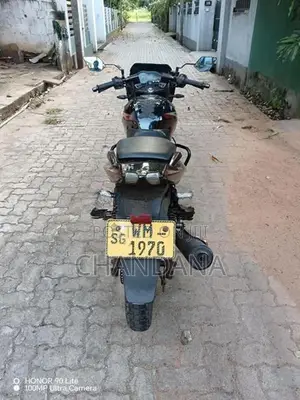 Bajaj Pulsar 180 2011