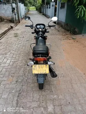 TVS Metro 2011