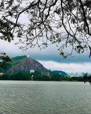 හොද ඉඩමක් පොතුහැර