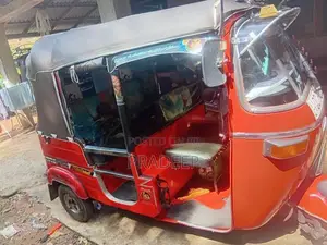 Bajaj RE 2006
