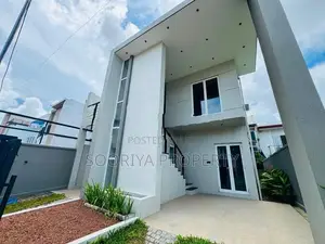 Super Luxury Brand New House for Sale in Piliyandala
